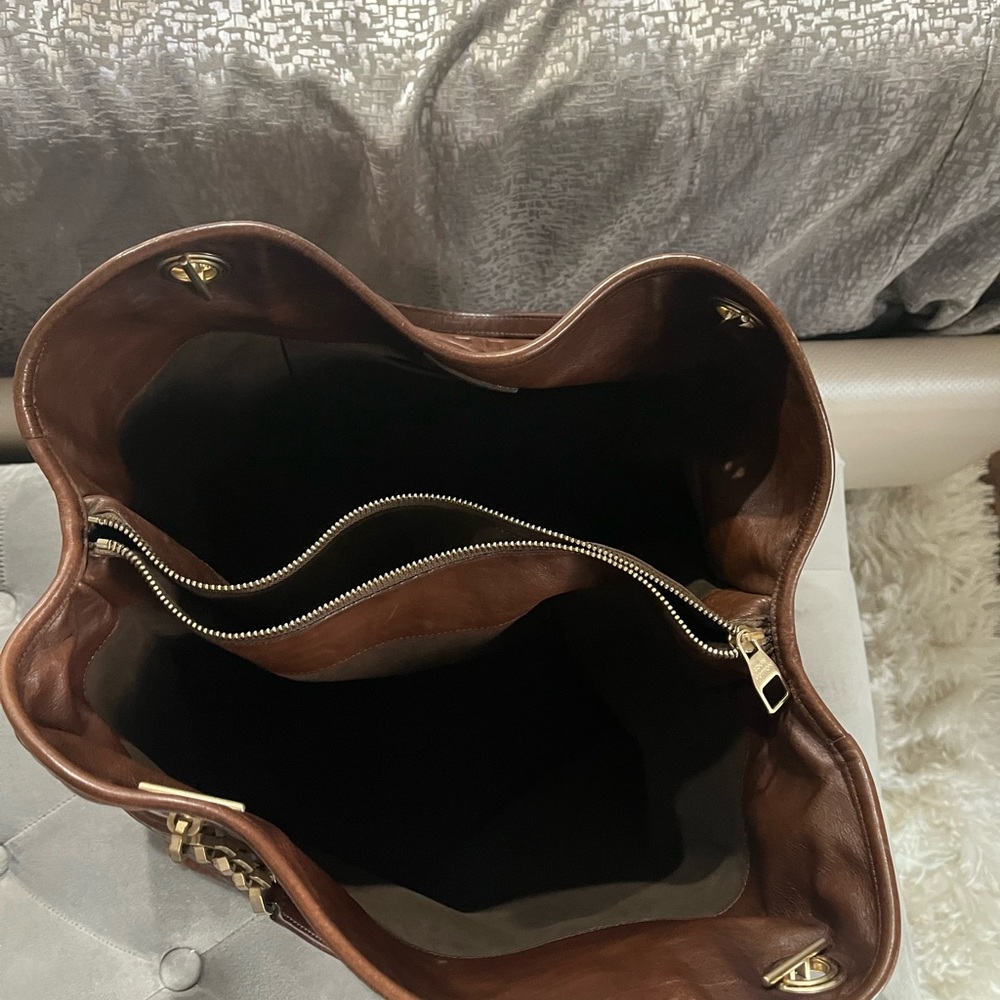 ✨LIMITED✨Edition Louis Vuitton Whisper Souple GM - Picture 7 of 14